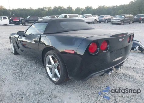 2013 Chevrolet Corvette z USA, uszkodzony, nr VIN 1G1YE3DW6D5101288